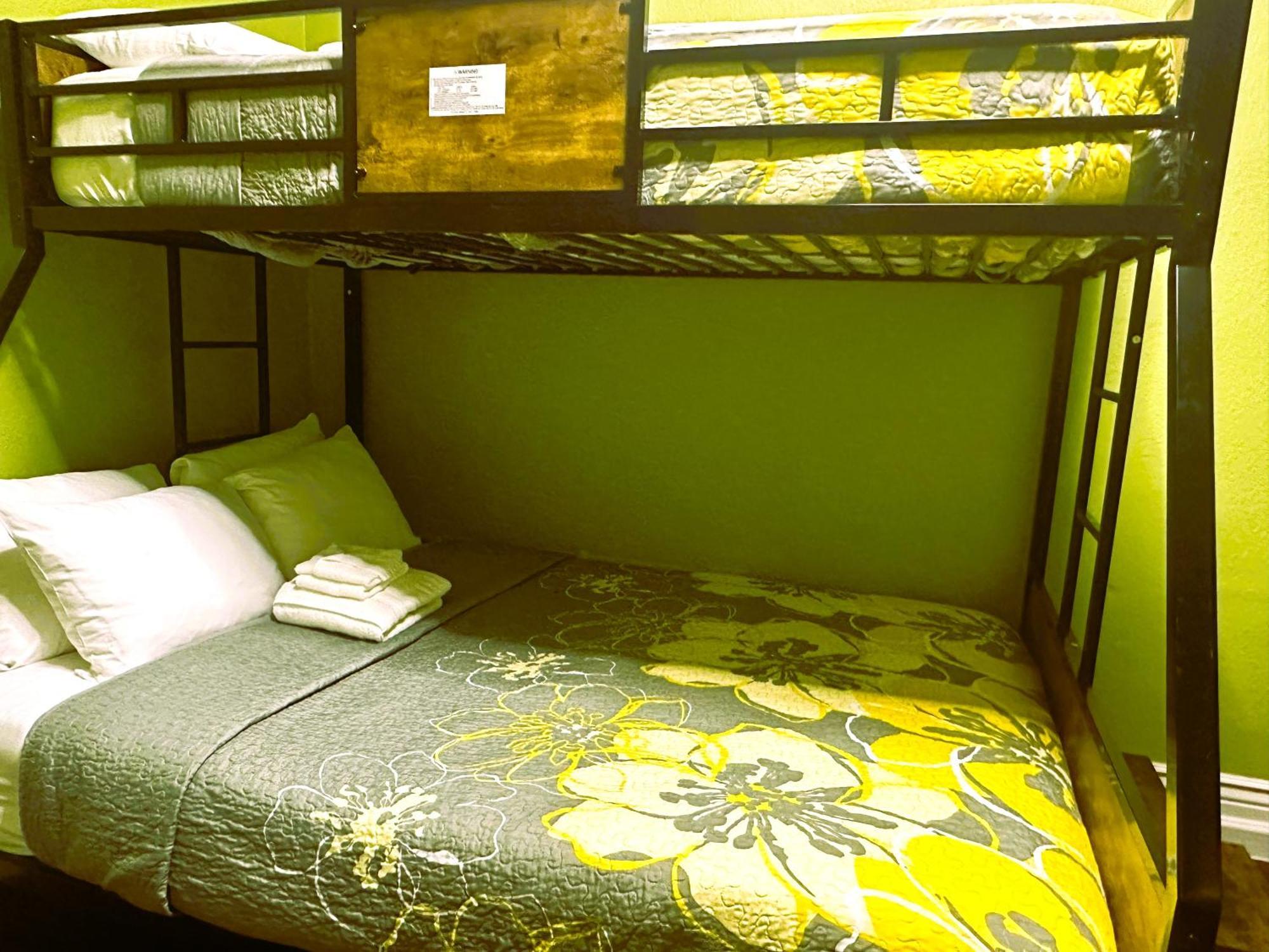 Orange Village Hostel Сан-Франциско Номер фото